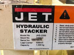 Jet hydraulic stacker