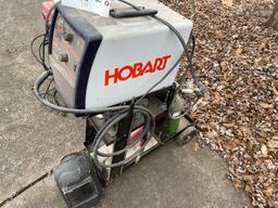 HOBART HANDLER 135 WIRE FEED WELDER