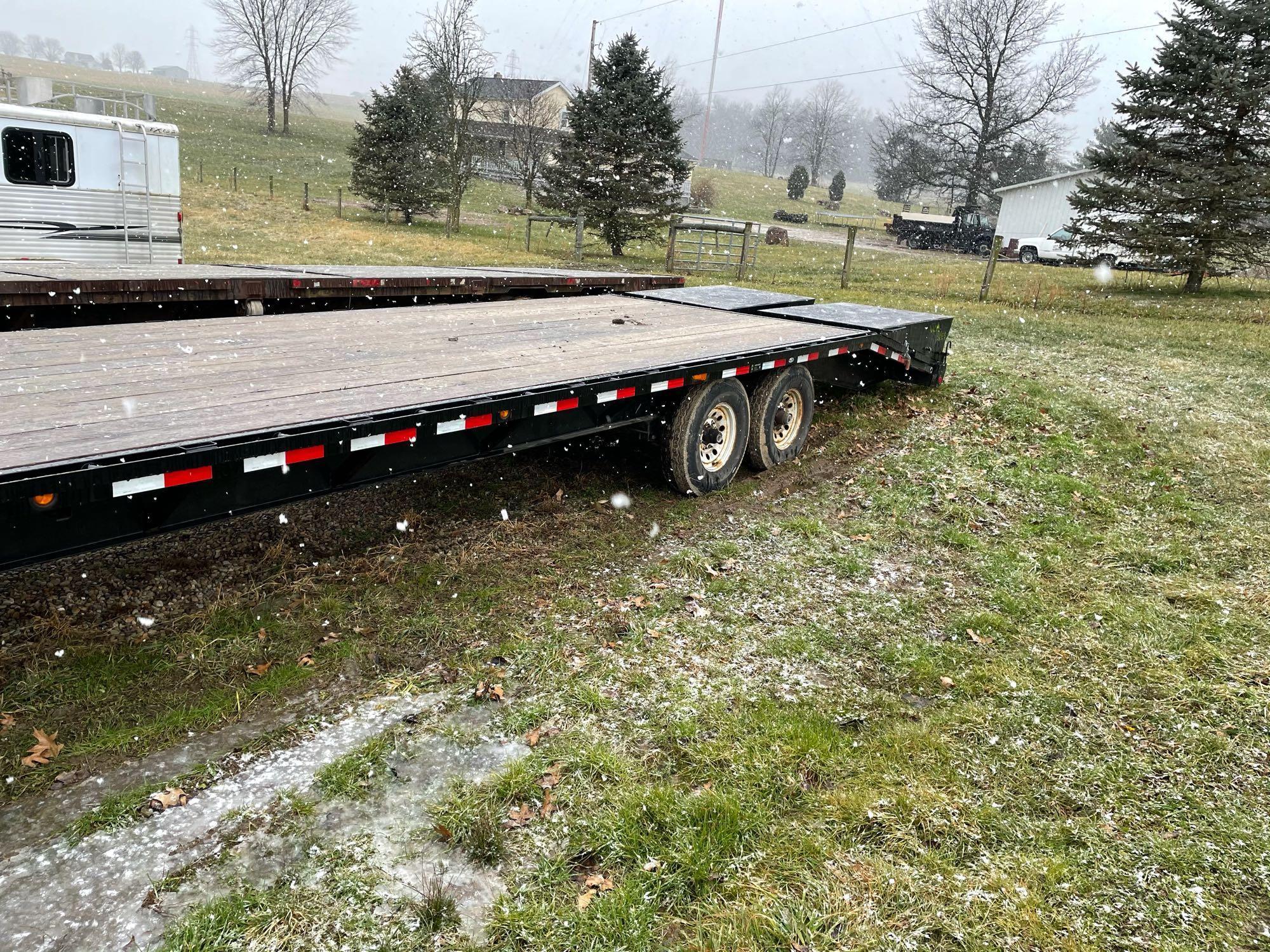 2019-LOAD TRAIL 25' + 5' GN TRAILER