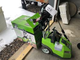 Green Works 1700 Psi electric power washer