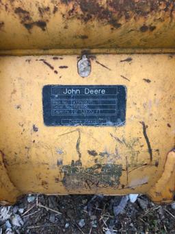 John Deere 12-inch tooth bucket off John Deere 35 Excavator