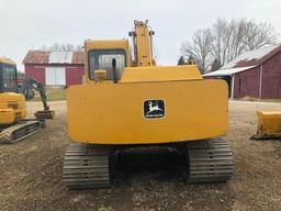 John Deere 490D Excavator