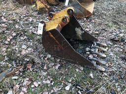 John Deere 24-inch tooth bucket off John Deere 310 backhoe