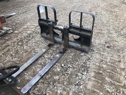 Rea Q.A. pallet forks.