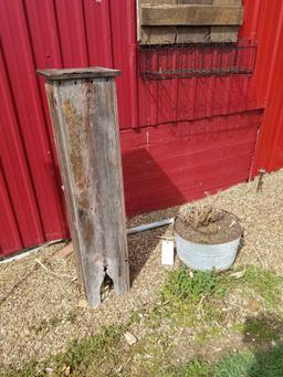 Wood stand and galvanized wash tub planter