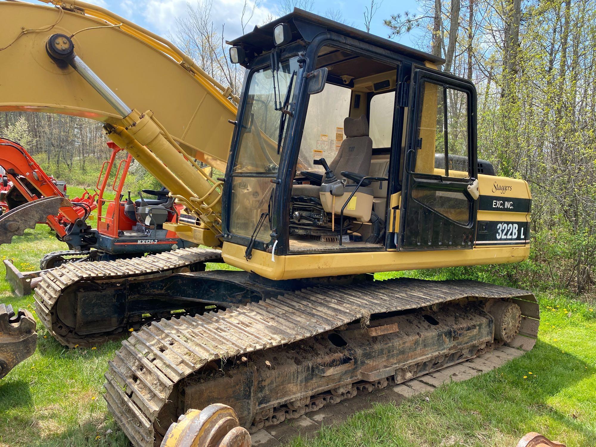 Cat 322B L excavator