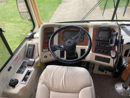 Freightliner 1996 class A scenic cruiser by Gulf Stream