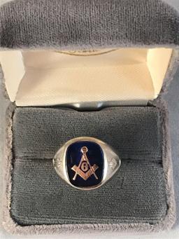 10K Masonic men's ring - dated 4-24-1964 - 3.7DWT