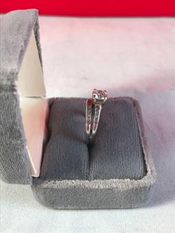 18K white gold bridal ring set w/.9ct and .25ct diamond & accent diamonds - 2.8 DWT