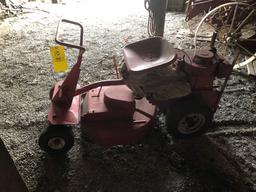 Snapper style riding lawn mower, Briggs 8hp.