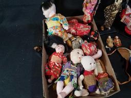 Oriental dolls and figurines, newer and older pieces