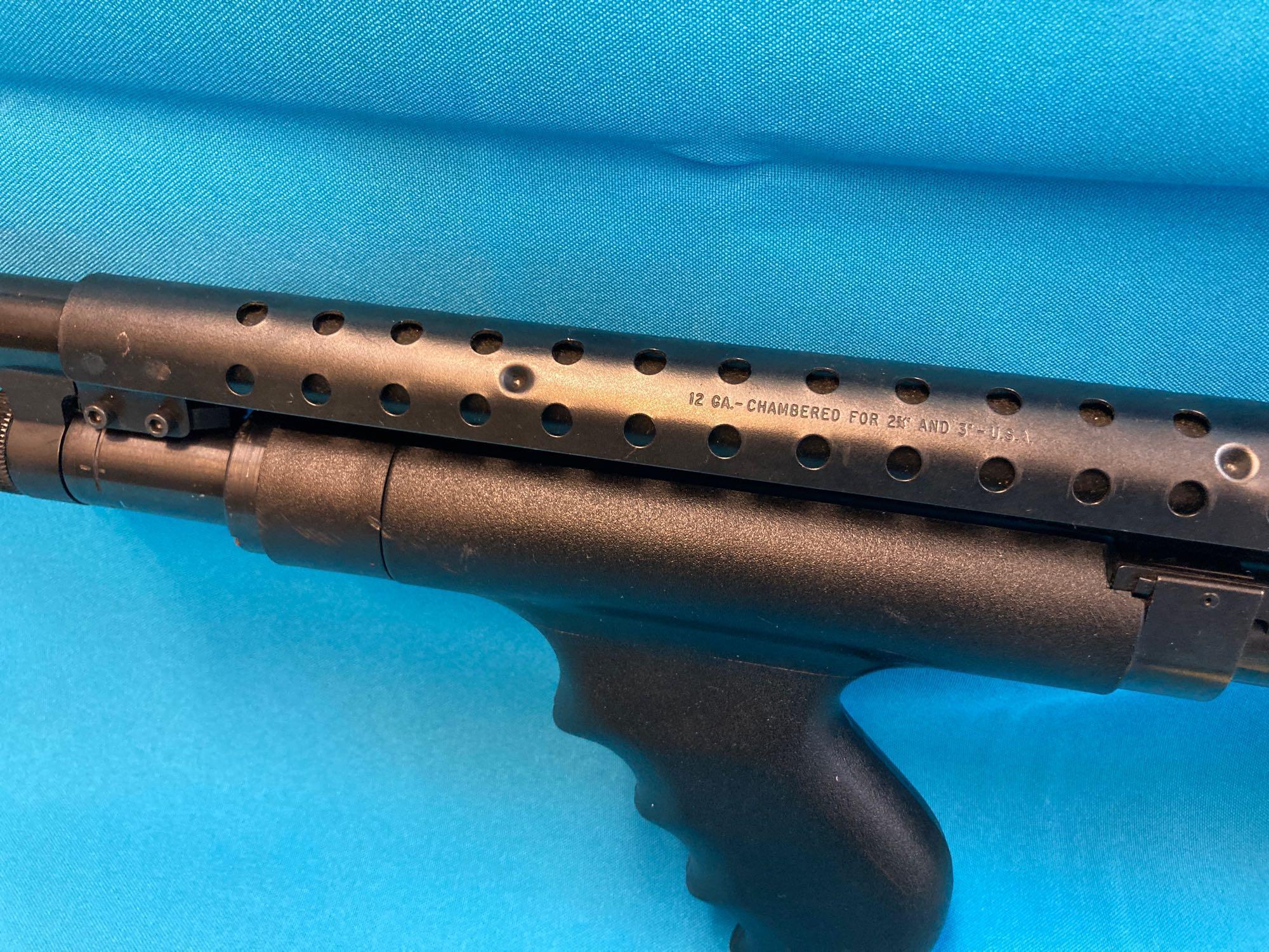 Mossberg 500a 12 ga shotgun P961662