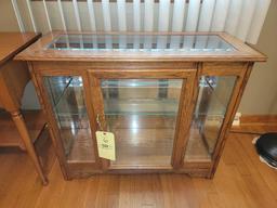 Lighted Oak Glass Top Curio Cabinet Table