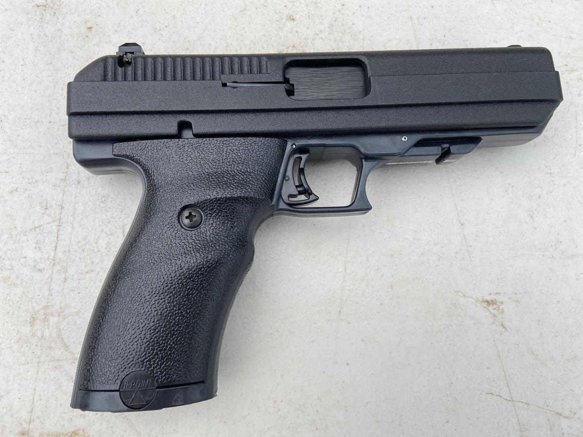 Hi Point Model JCP 40 S&W semi auto pistol