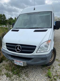 2013 Mercedes 2500 Sprinter BlueTec Van