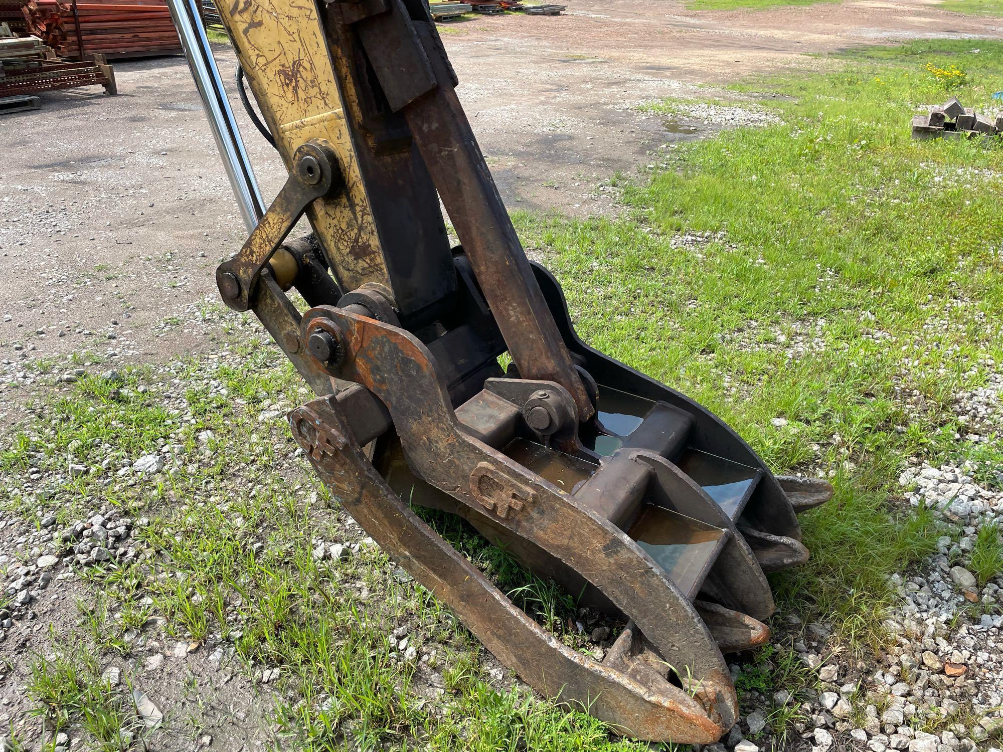 CATERPILLAR 320L EXCAVATOR WITH GRAPPLE AND MAGNET