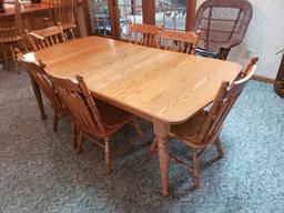 Amish made Oak table with 6 chairs