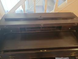 3/4 size spinet desk with chair