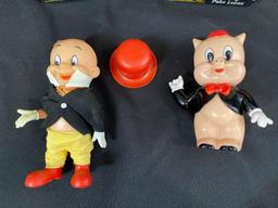 Looney Toons Figures MOC, Bugs, Daffy, Tweety, & Porky Pig, Elmer Fud