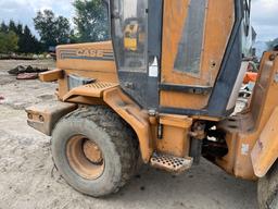 2001-One owner Case 221B wheel loader