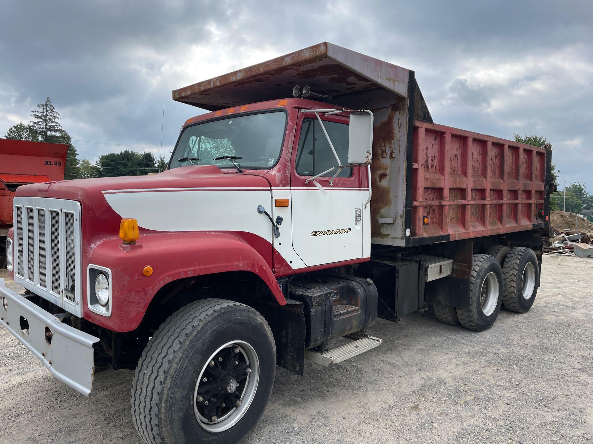 1993-INTERNATIONAL G2504 DUMPTRUCK