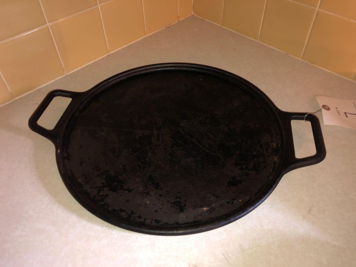 Lodge Cast Iron P14P