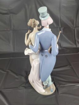 Lladro Carnevale 6316 Approx. 17.25in Tall