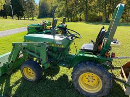 John Deere 650 tractor with 60 loader