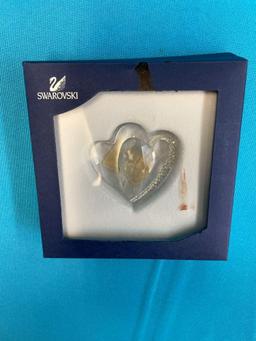 Swarovski crystal loving hearts with box