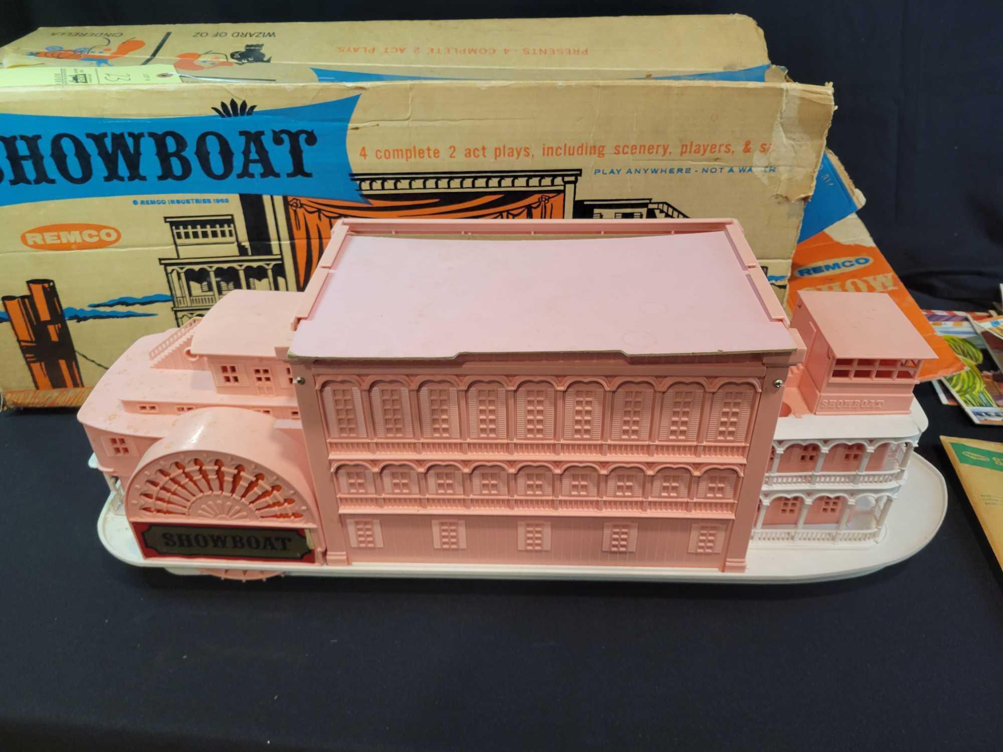 Remco showboat playset