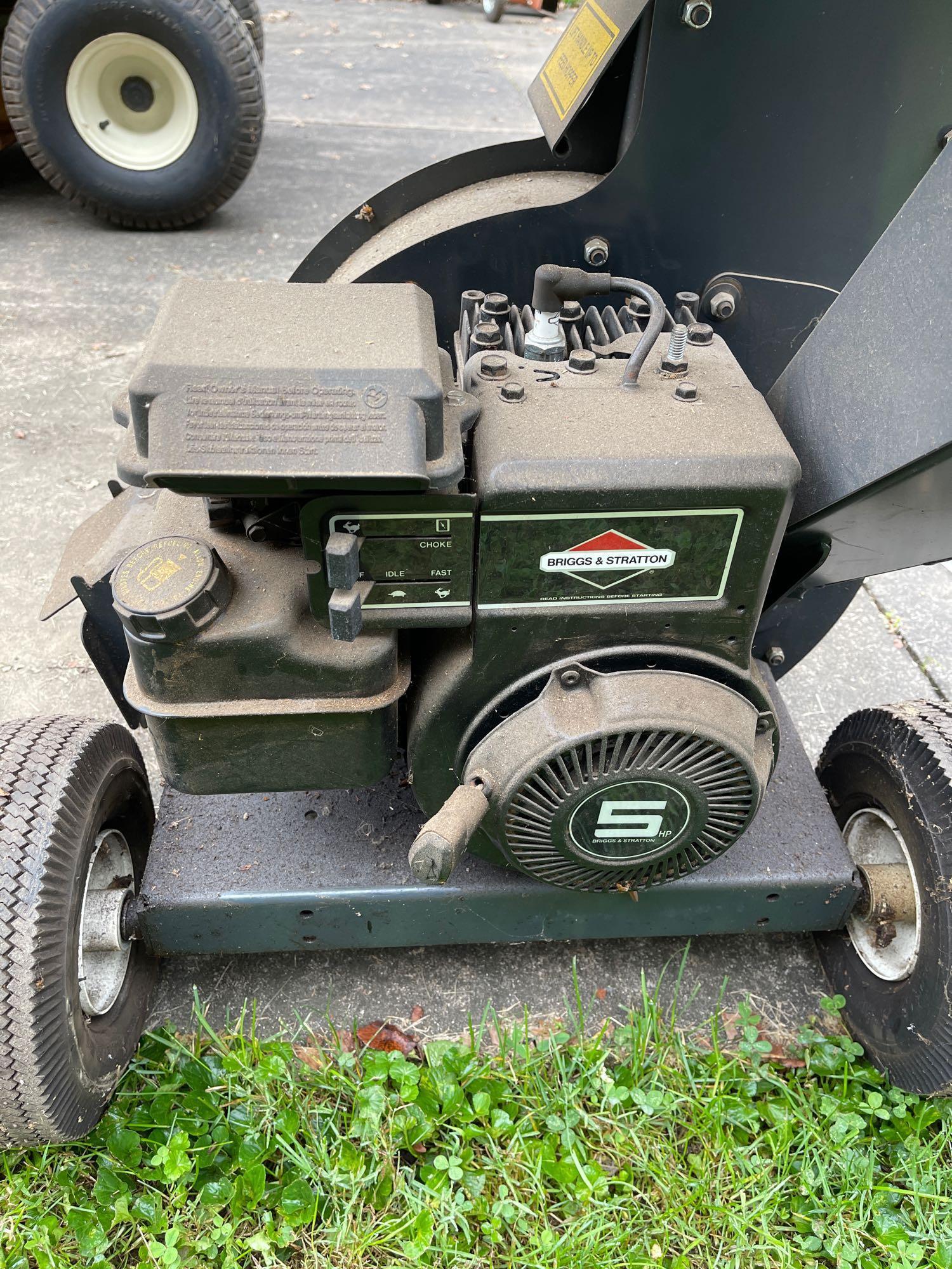 Duerr 5 hp gas chipper shredder.