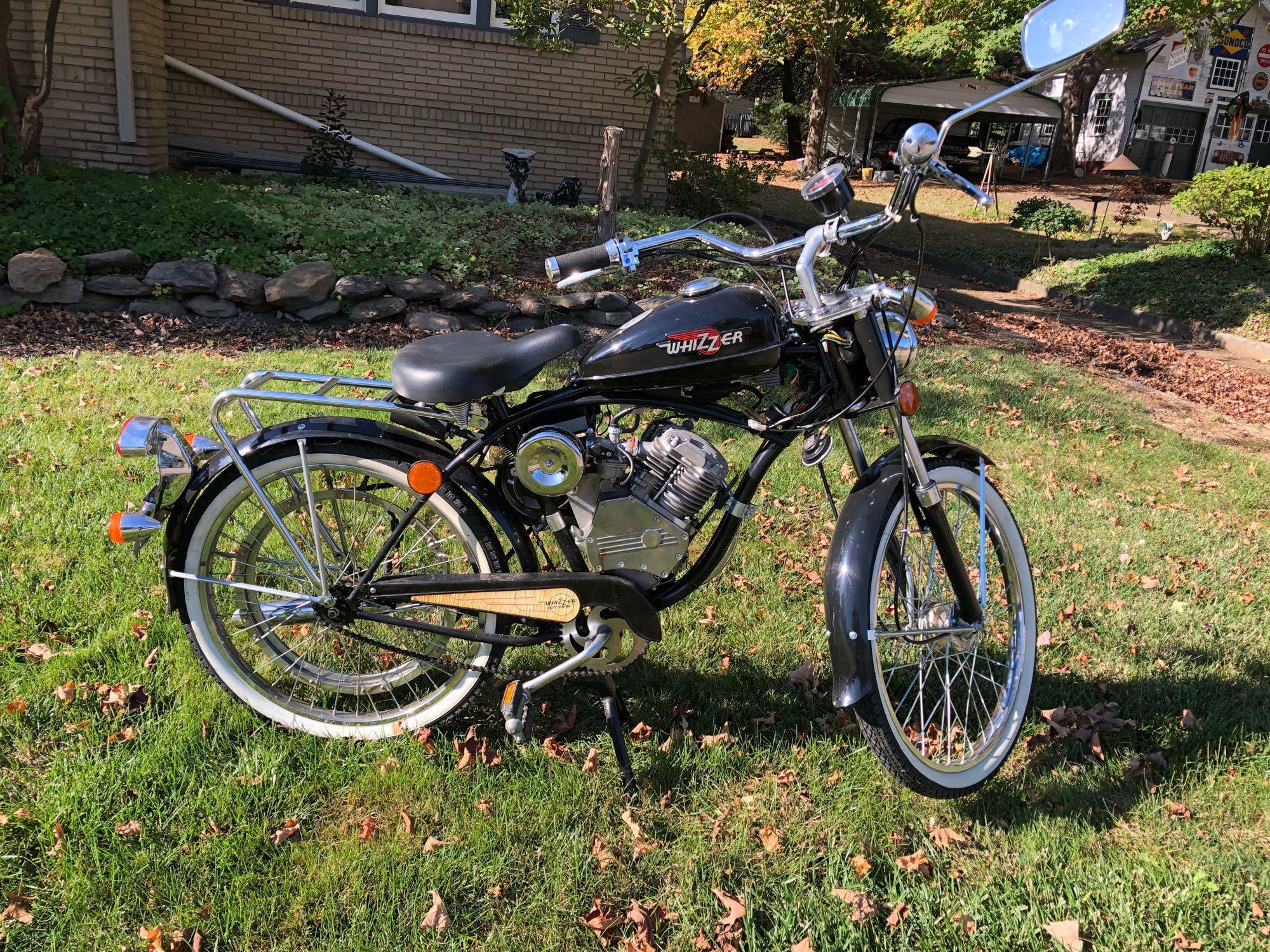 1999 Whizzer motor bike