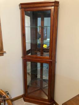 corner curio cabinet