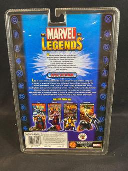 Marvel Legends Toy Biz Series 3 Wolverine gold foil variant