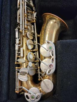 Lafayette saxophone with case