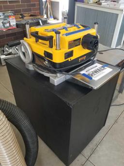 DEWALT 13 IN HD PLANER ON STAND, LIKE NEW