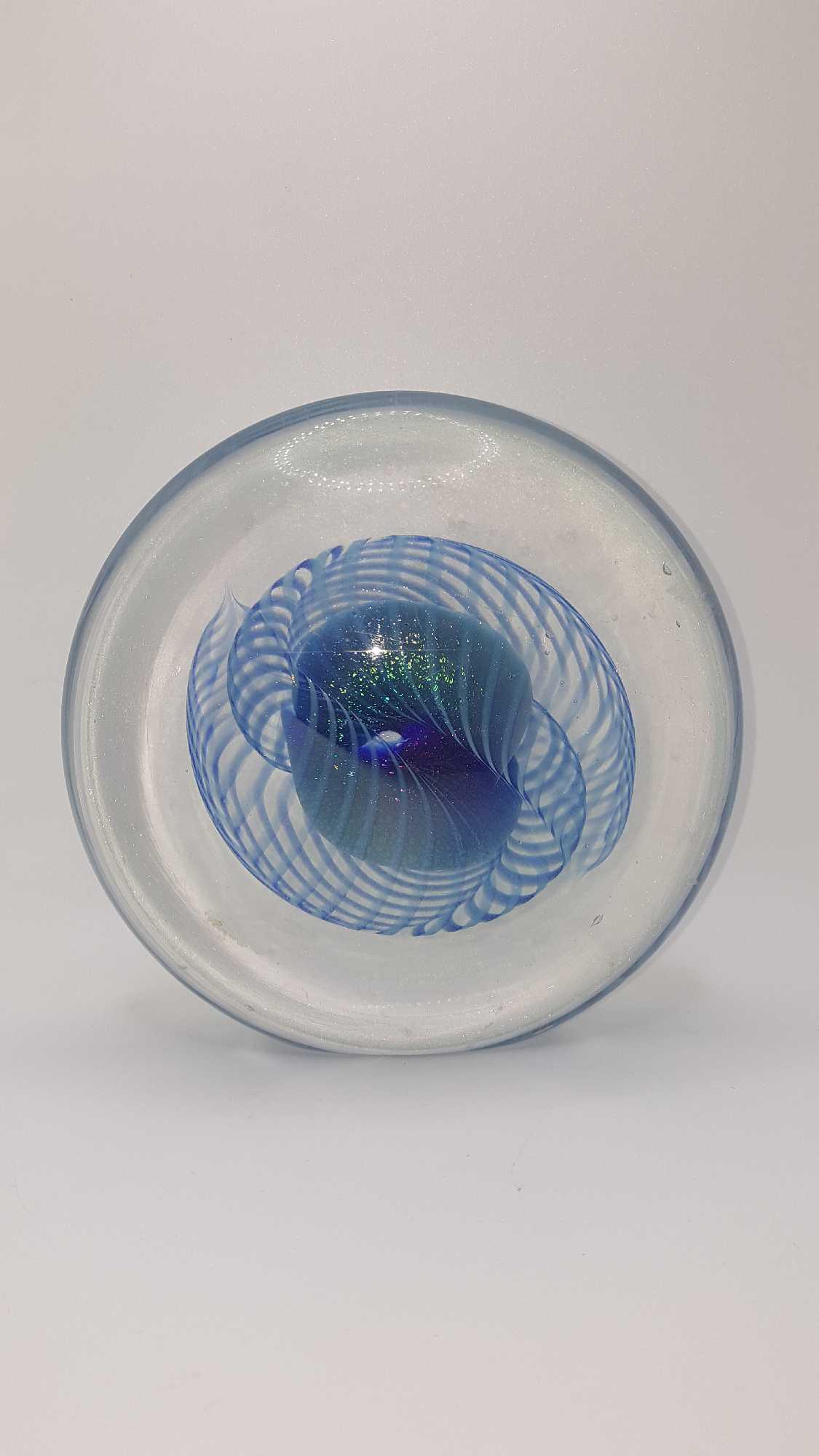 Large magnum sized Eickholt art glass paperweight