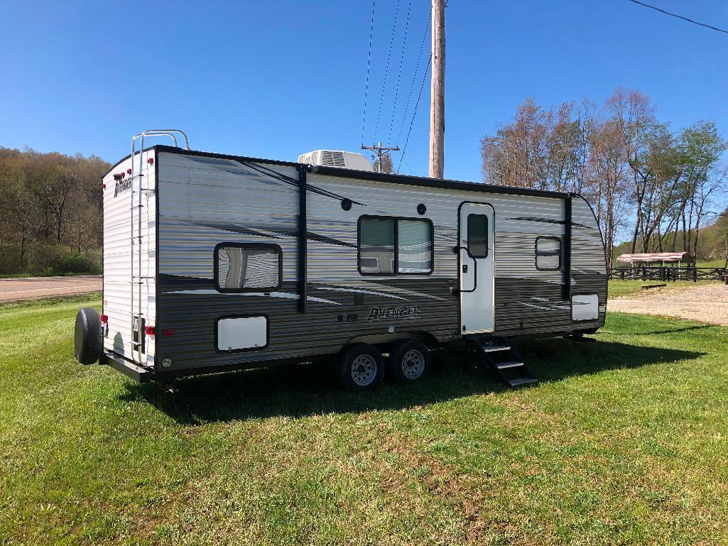 2020 Primetime Avenger 26' Pull-behind Camper