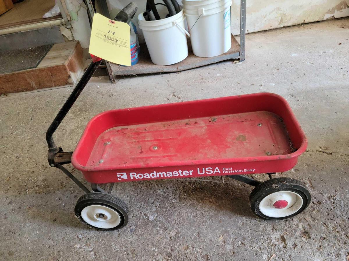 Roadmaster red wagon