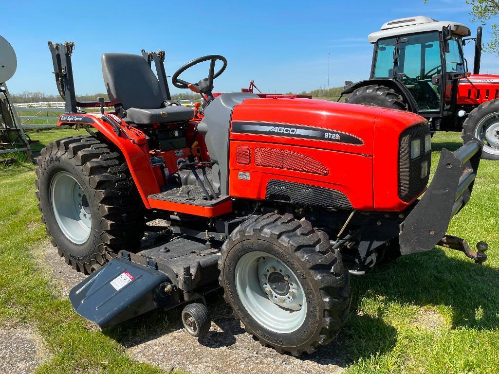 Agco ST28A 4x4 diesel tractor w/540 PTO, 60? mowing deck, 674 hrs.