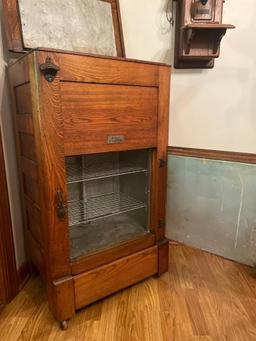 Gibson Cambria ice box with wire shelves and Coca-Cola bottle opener