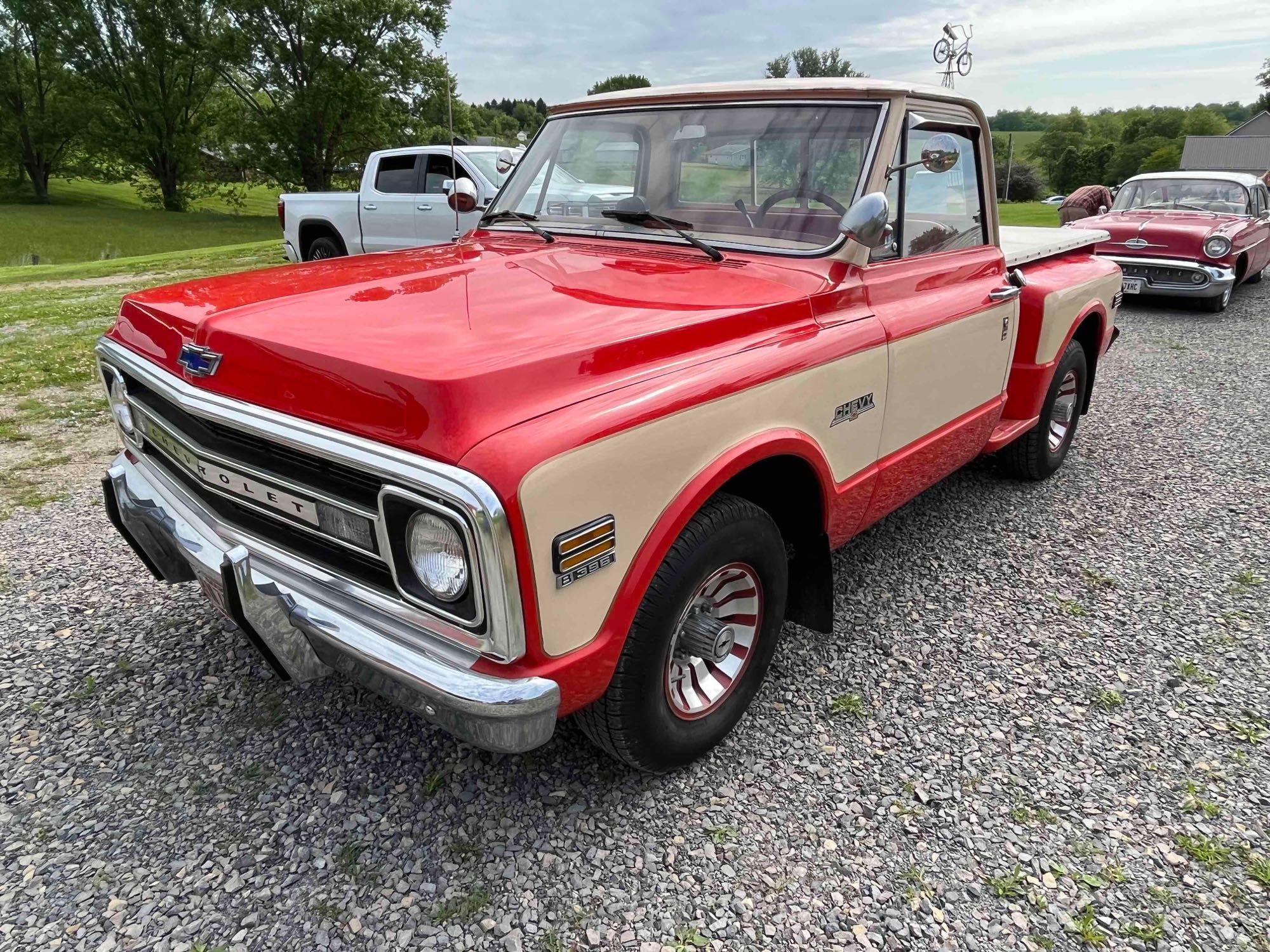 1970 Chevrolet C10 Pickup.