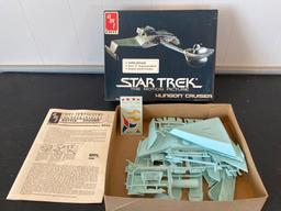 1984 AMT/Ertl Star Trek "Klingon Cruiser", never assembled!
