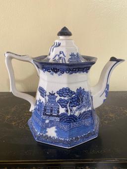 E. C. Challinor teapot, 8.5" tall.