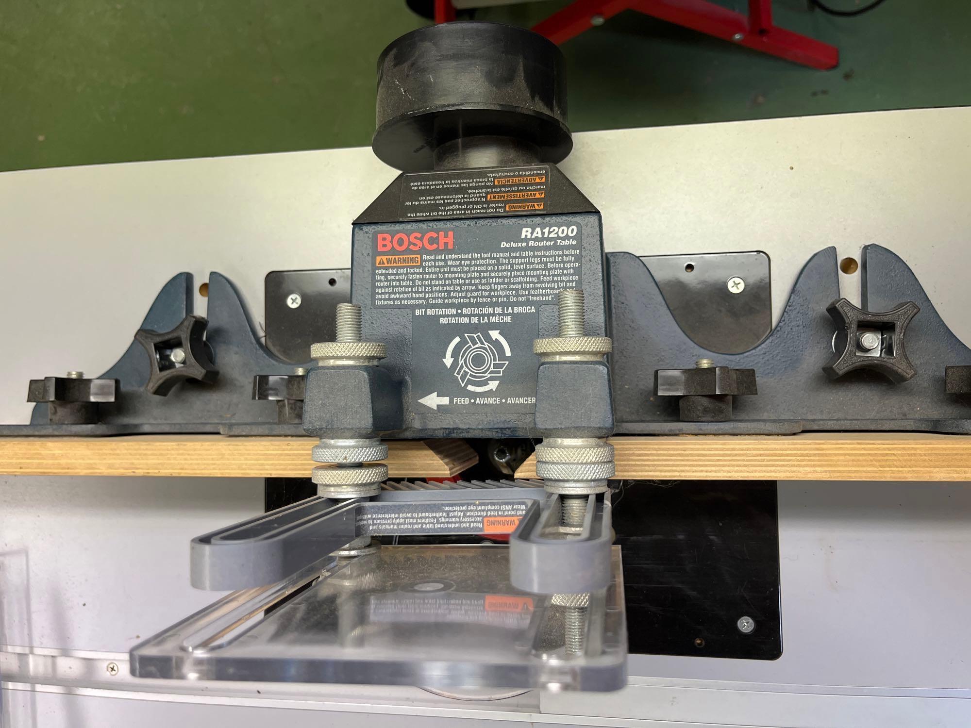 Bosch RA1200 Deluxe Router Table with Porter Cable Router