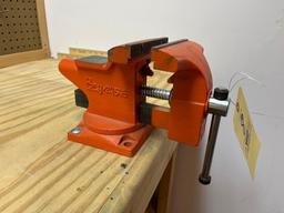 Pony bench vise