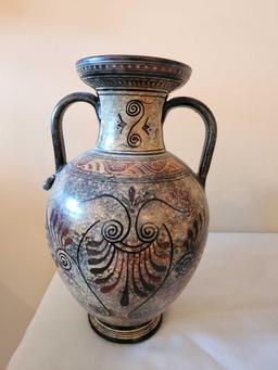 Pair of vintage Greece urns, copies of Classic period