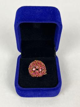 14k yellow gold Ruby cluster ring 8.1 grams