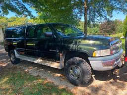 96' Dodge Ram Magnum 2500 pickup truck w/ newer Boss Power V Plow