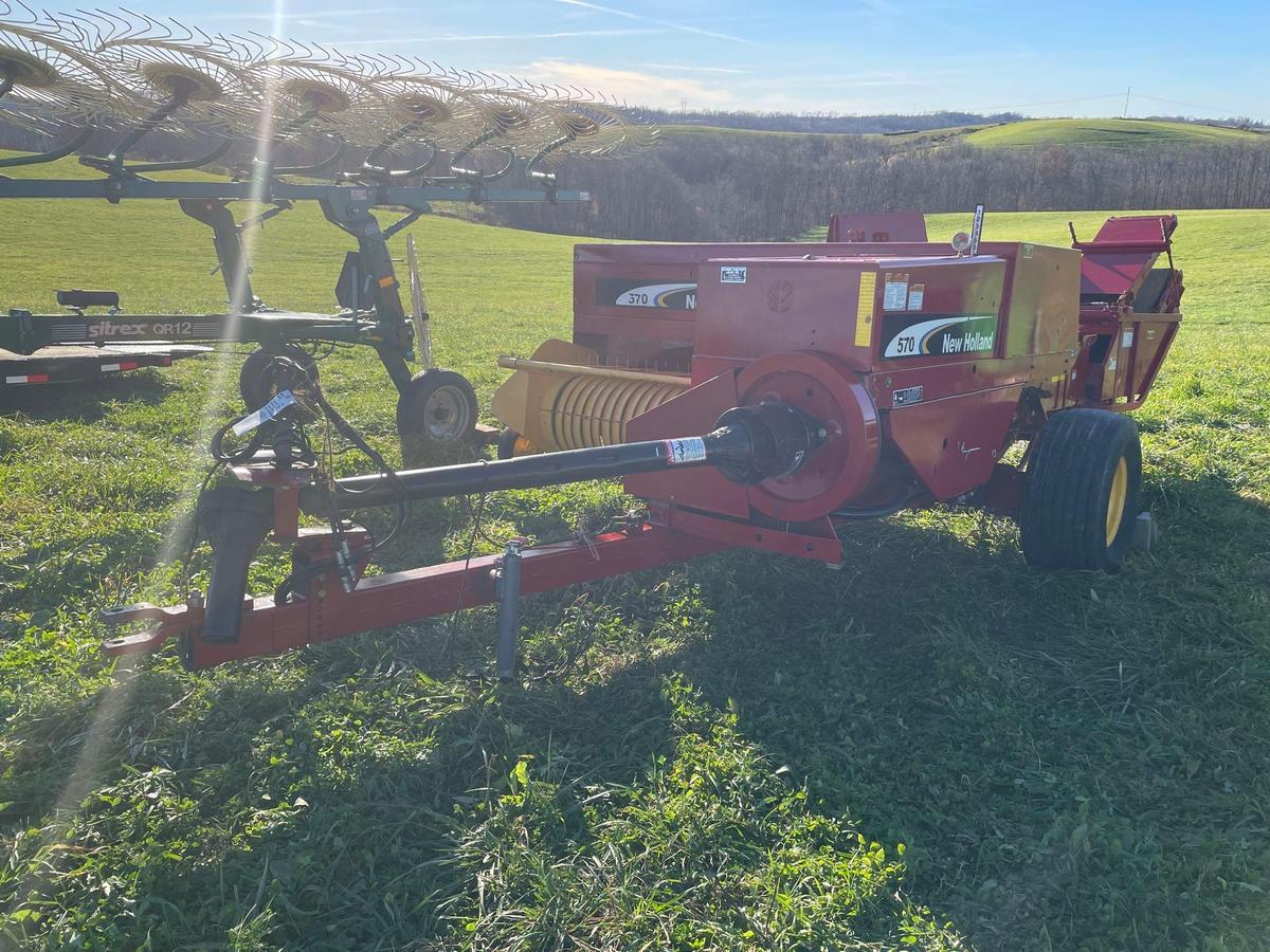 one owner new Holland 570 square baler